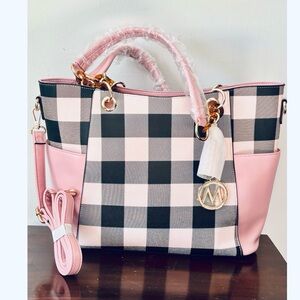 Mia K Collection NWT Pink and Black Checkered Women's Tote Bag